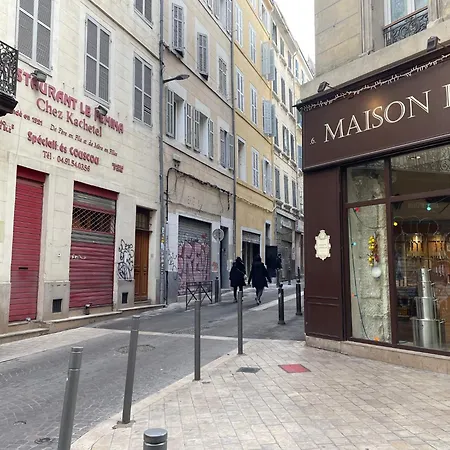 Avec Terrasse