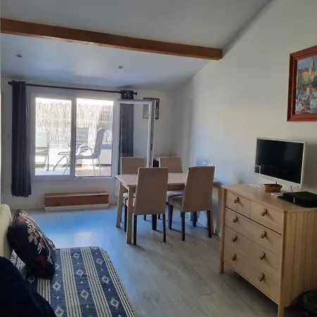 Apartment Avec Terrasse